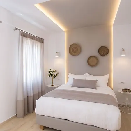Louis Santorini Aparthotel Kamári